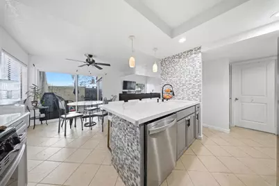 341 N Melrose Drive #E, Vista, CA 92083 - Photo 11