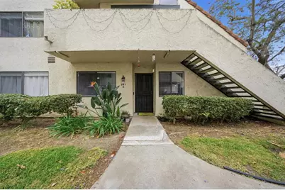 341 N Melrose Drive #E, Vista, CA 92083 - Photo 3