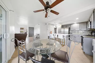 341 N Melrose Drive #E, Vista, CA 92083 - Photo 9