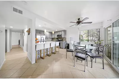 341 N Melrose Drive #E, Vista, CA 92083 - Photo 7
