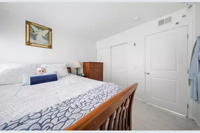 341 N Melrose Drive #E, Vista, CA 92083 - Photo 23