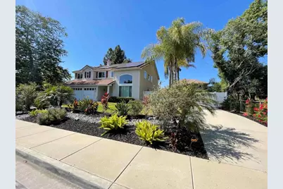 110 Brava Place, Escondido, CA 92026 - Photo 3
