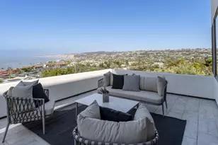 7784 Lookout Dr, La Jolla, CA 92037 - Photo 9