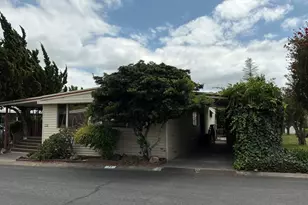 525 W >el Norte Pkwy, Escondido, CA 92026 - Photo 1