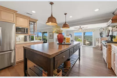 560 Rancho Camino, Fallbrook, CA 92028 - Photo 19