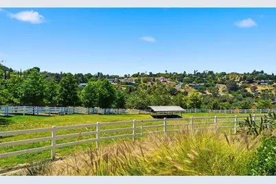 560 Rancho Camino, Fallbrook, CA 92028 - Photo 59