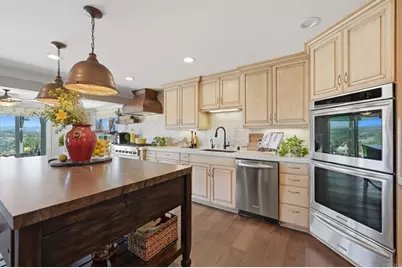 560 Rancho Camino, Fallbrook, CA 92028 - Photo 17