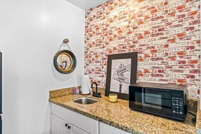 1855 Kurenda Way, Vista, CA 92083 - Photo 25