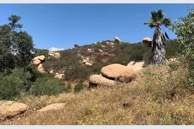 19519 Camino Del Aguila, Escondido, CA 92025 - Photo 27