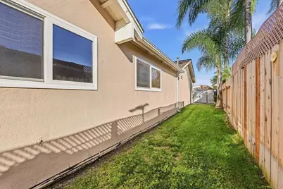 2413 Holly Avenue, Escondido, CA 92027 - Photo 29