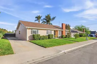 2413 Holly Ave, Escondido, CA 92027 - Photo 7
