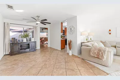 2413 Holly Avenue, Escondido, CA 92027 - Photo 15