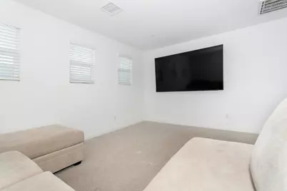 32576 Crystal Cove Court, Winchester, CA 92596 - Photo 15