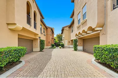 2669 Piantino Circle, San Diego, CA 92108 - Photo 3