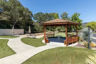 8975 Lawrence Welk Dr, Escondido, CA 92026 - Photo 17