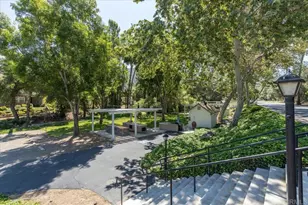 8975 Lawrence Welk Dr, Escondido, CA 92026 - Photo 43