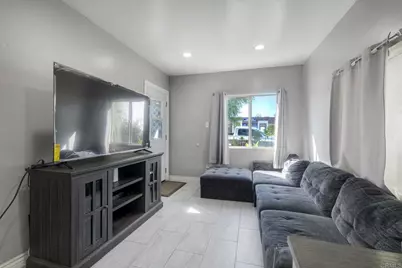 412 414 W 9th Avenue, Escondido, CA 92025 - Photo 7
