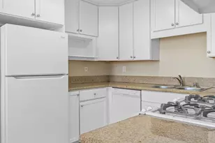 101 S Spruce Street, Escondido, CA 92025 - Photo 17
