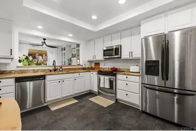6551 Calle Valperizo, Carlsbad, CA 92009 - Photo 11