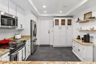 6551 Calle Valperizo, Carlsbad, CA 92009 - Photo 15