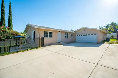 177 Barhaven Lane, Fallbrook, CA 92028 - Photo 3