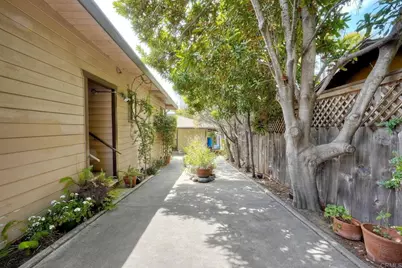 1974 Manchester Avenue, Cardiff by the Sea, CA 92007 - Photo 3