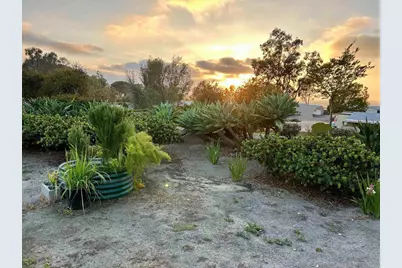 1052 Plover Way, Oceanside, CA 92057 - Photo 33