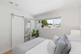 8135 Whelan Dr, San Diego, CA 92119 - Photo 15