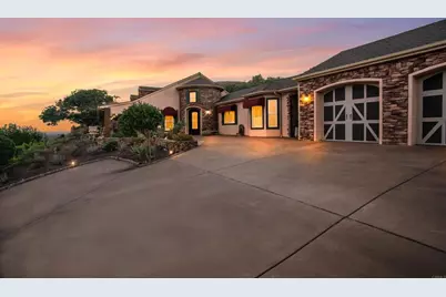 30419 Canyon Estates, Vista, CA 92084 - Photo 11
