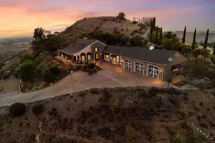 30419 Canyon Estates, Vista, CA 92084 - Photo 7