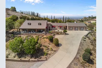 30419 Canyon Estates, Vista, CA 92084 - Photo 3