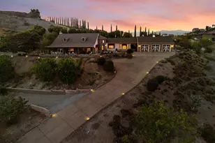 30419 Canyon Estates, Vista, CA 92084 - Photo 9