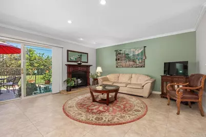 3036 Via Estrada, Carlsbad, CA 92009 - Photo 3