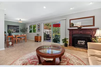 3036 Via Estrada, Carlsbad, CA 92009 - Photo 7