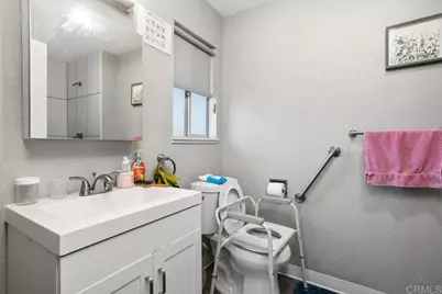 1341 Boyle Avenue A and B, Escondido, CA 92027 - Photo 15