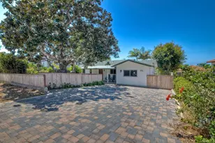 932 Stratford Dr, Encinitas, CA 92024 - Photo 1