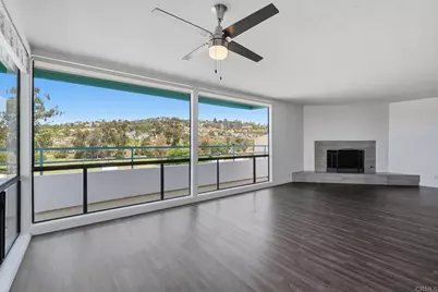 2558 Navarra Drive #E, Carlsbad, CA 92009 - Photo 9