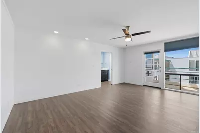 2558 Navarra Drive #E, Carlsbad, CA 92009 - Photo 13