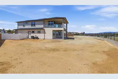 2057 Verne View, Carlsbad, CA 92008 - Photo 39