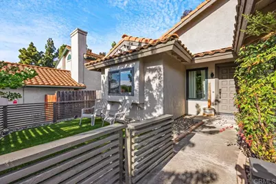 155 Paseo Marguerita, Vista, CA 92084 - Photo 3