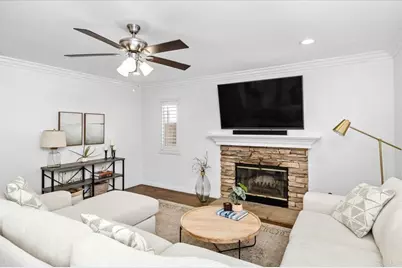 338 Spring Canyon Way, Oceanside, CA 92057 - Photo 5