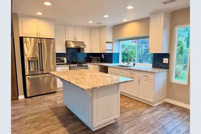 2307 Fair Oak Court, Escondido, CA 92026 - Photo 3