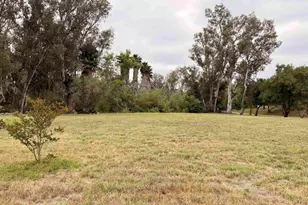 2307 Fair Oak Ct, Escondido, CA 92026 - Photo 13