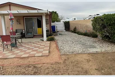 22241 Nisqually Road #Spc 67, Apple Valley, CA 92308 - Photo 19