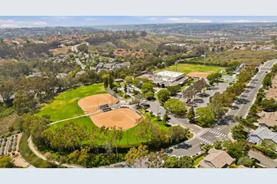 4544 Cambridge Way, Carlsbad, CA 92010 - Photo 43