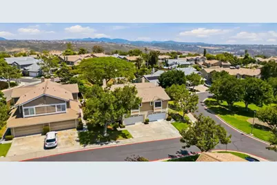 4544 Cambridge Way, Carlsbad, CA 92010 - Photo 39