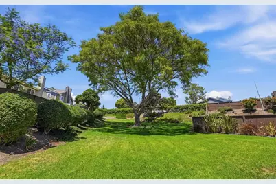 4544 Cambridge Way, Carlsbad, CA 92010 - Photo 35
