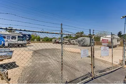 525 W El Norte Parkway #10, Escondido, CA 92026 - Photo 43