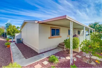 525 W El Norte Parkway #10, Escondido, CA 92026 - Photo 3