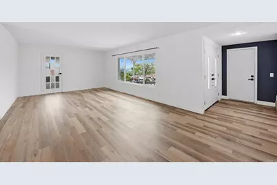 13104 Lakeview Granada Drive, Lakeside, CA 92040 - Photo 11
